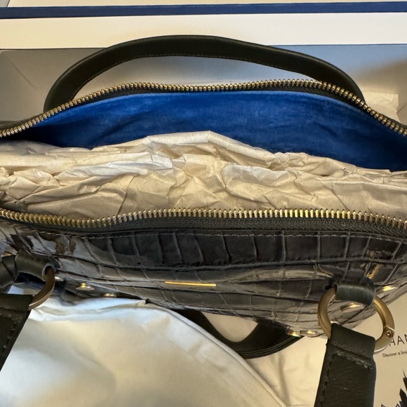 Hammitt Daniel Medium Manhattan Green Crocodile-Embossed Tote with Gold Details - Picture 8 of 13